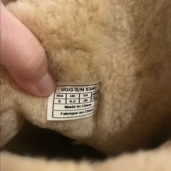 UGG Tall Chestnut Suede Shearling Boots with Stitch Detail size 8 - Picture 8 of 8